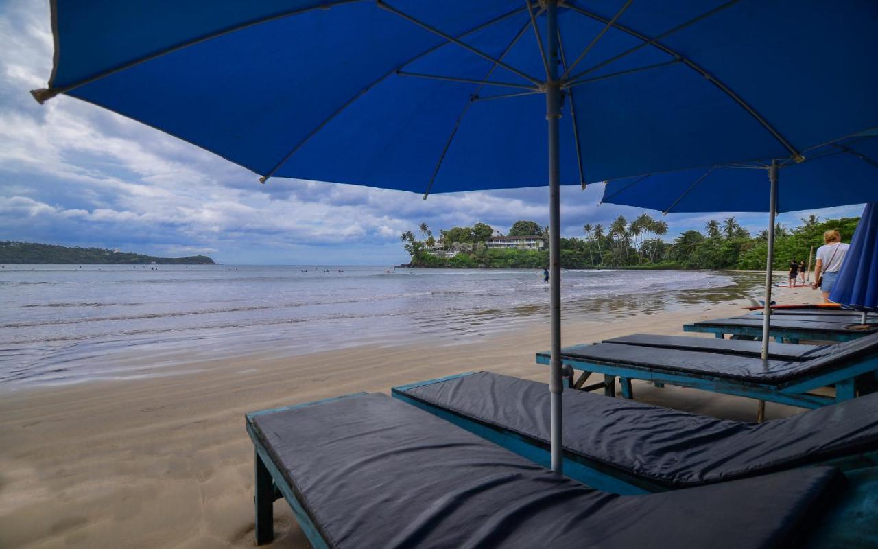Готель Palm Leaf Surf Cafe Ґалле Екстер'єр фото
